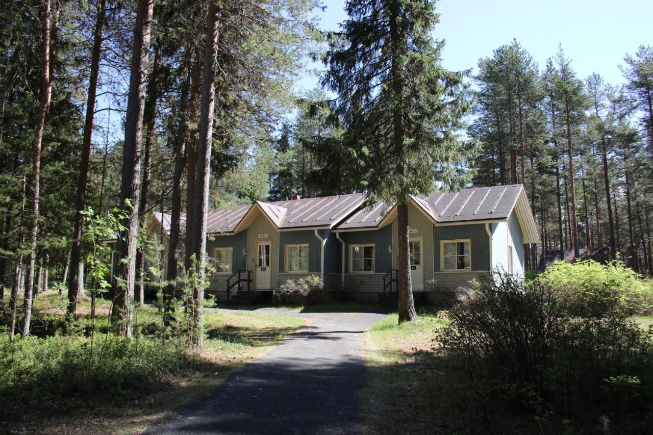 Hotel Lohijaerven Eraekeskus Lohijärvi Exteriér fotografie